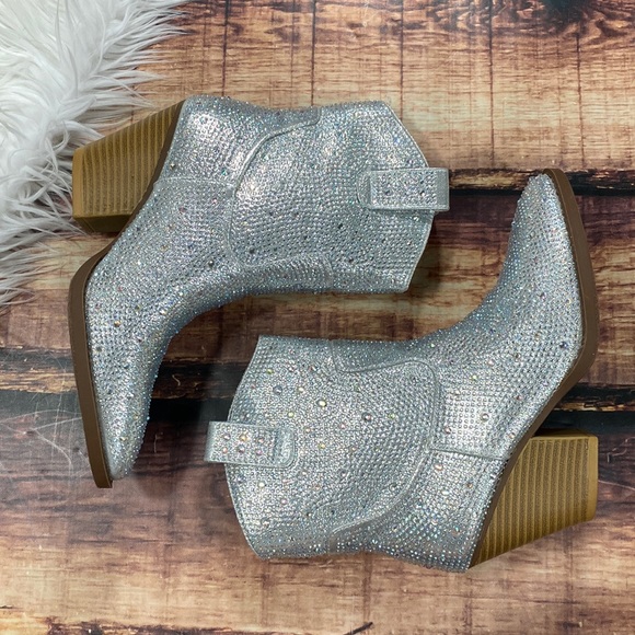 Shoes - Rhinestone Cowboy  Booties Short Nashville Boot